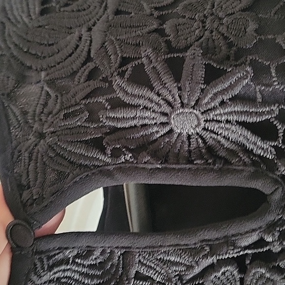 Iris XL lace top blouse - Picture 5 of 6